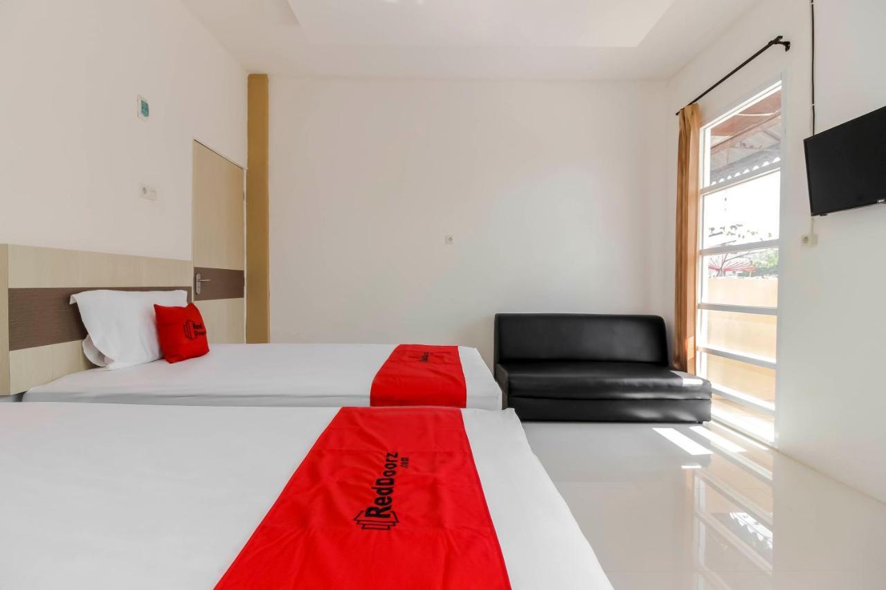 Reddoorz At Tara Homestay Palembang Dış mekan fotoğraf