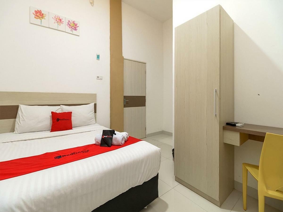 Reddoorz At Tara Homestay Palembang Dış mekan fotoğraf