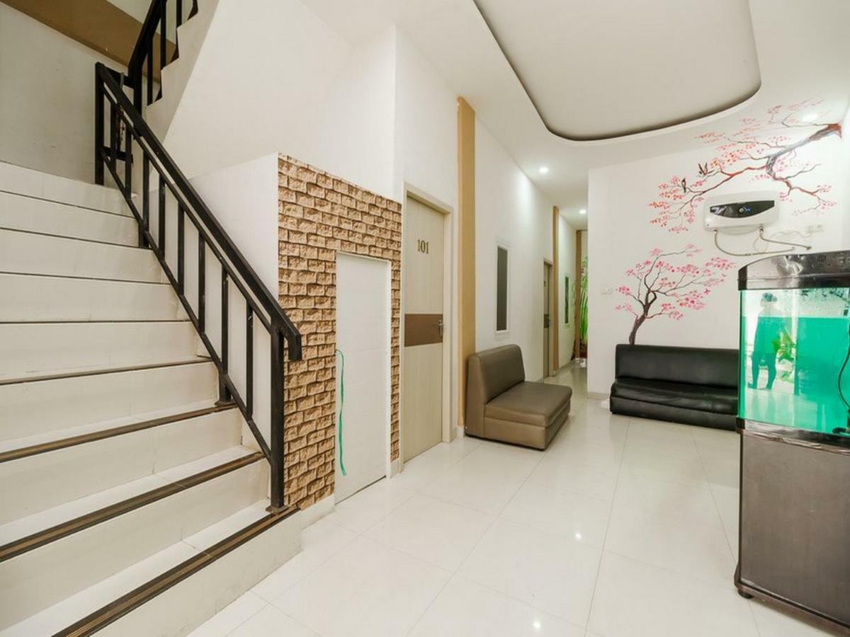 Reddoorz At Tara Homestay Palembang Dış mekan fotoğraf